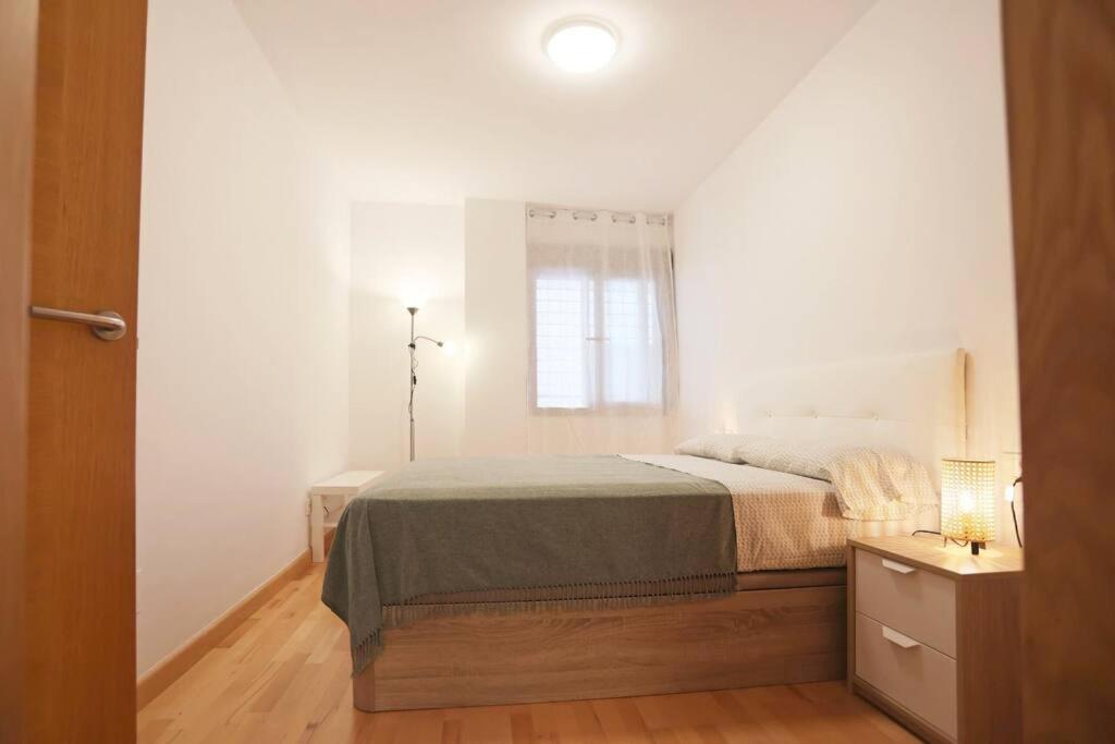 Casa Fenicia - Cosy Apartment With Free Private Parking Málaga Exterior foto